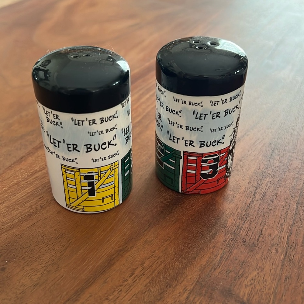 Ceramic PendletonRoundup Salt and Pepper Shaker Set 2 pcs